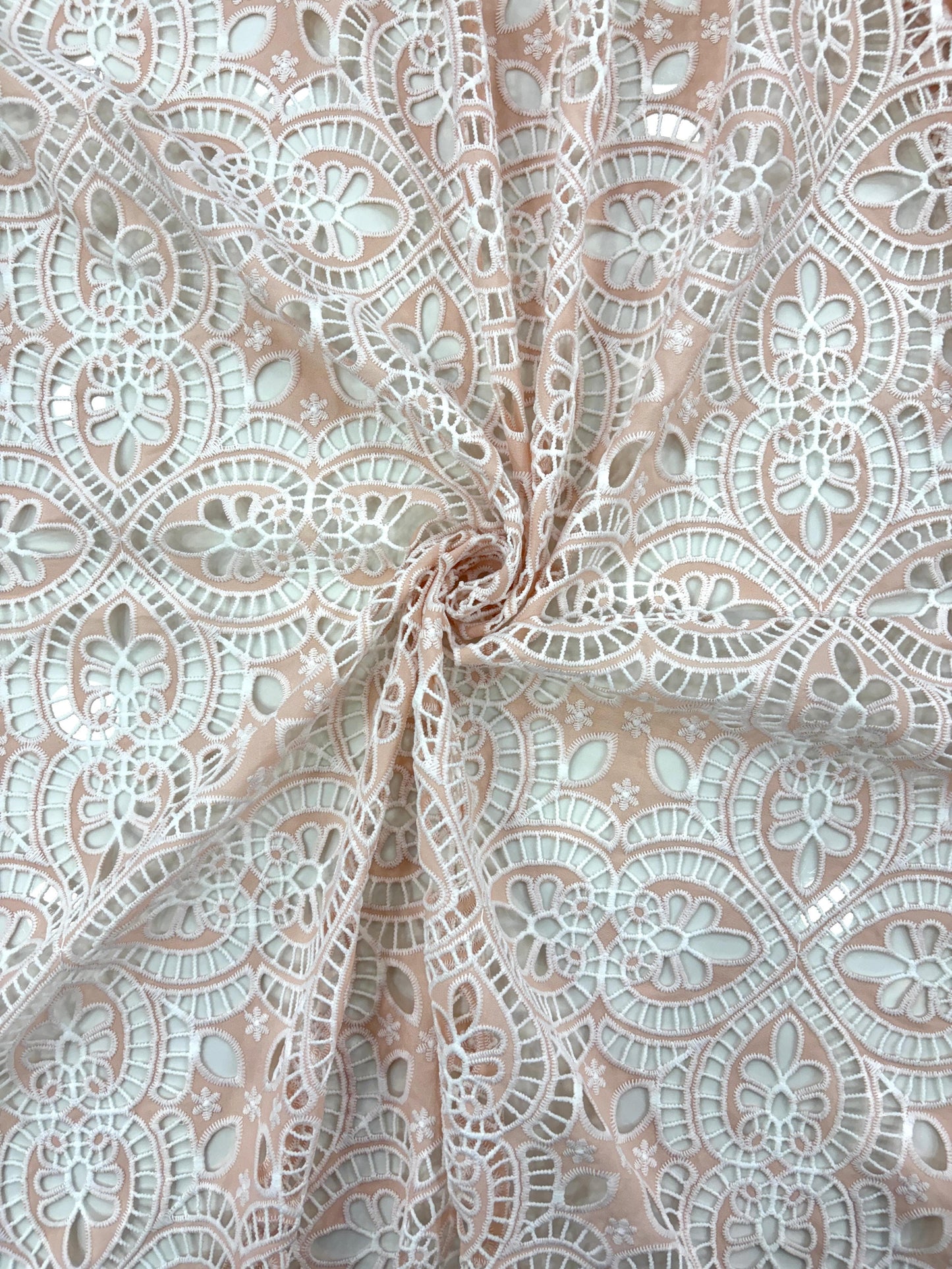 Crepe Cutwork (DN2)