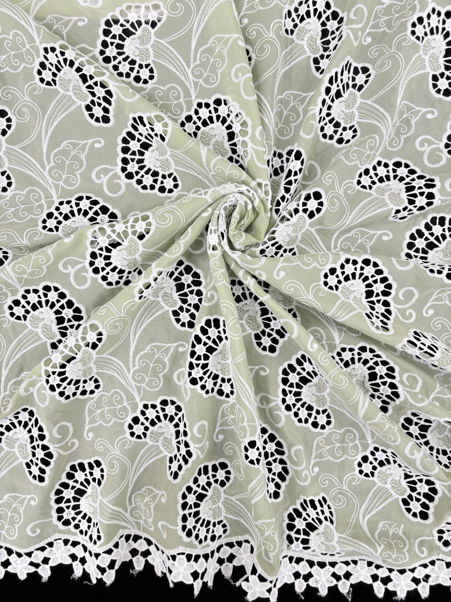Flower Emroidery Cutwork DN3