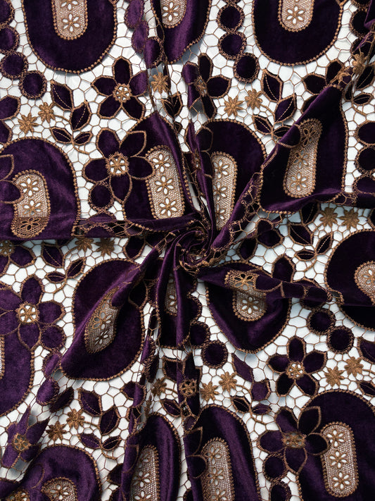 Velvet Cutwork with Border (DN2)