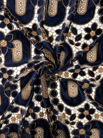 Velvet Cutwork with Border (DN2)