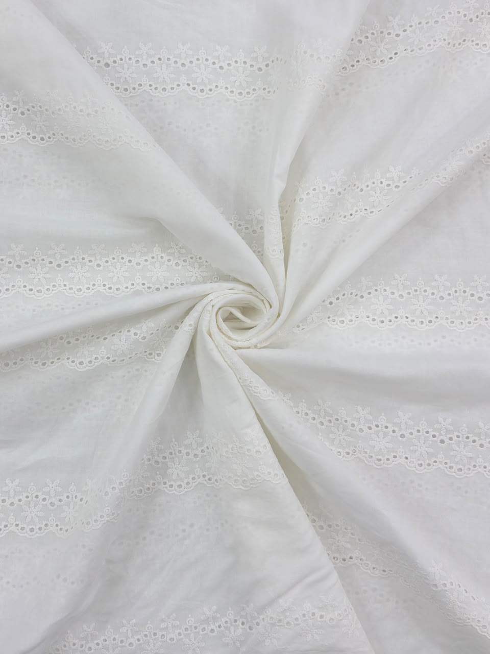 Cotton Schiffli Fabric DN4
