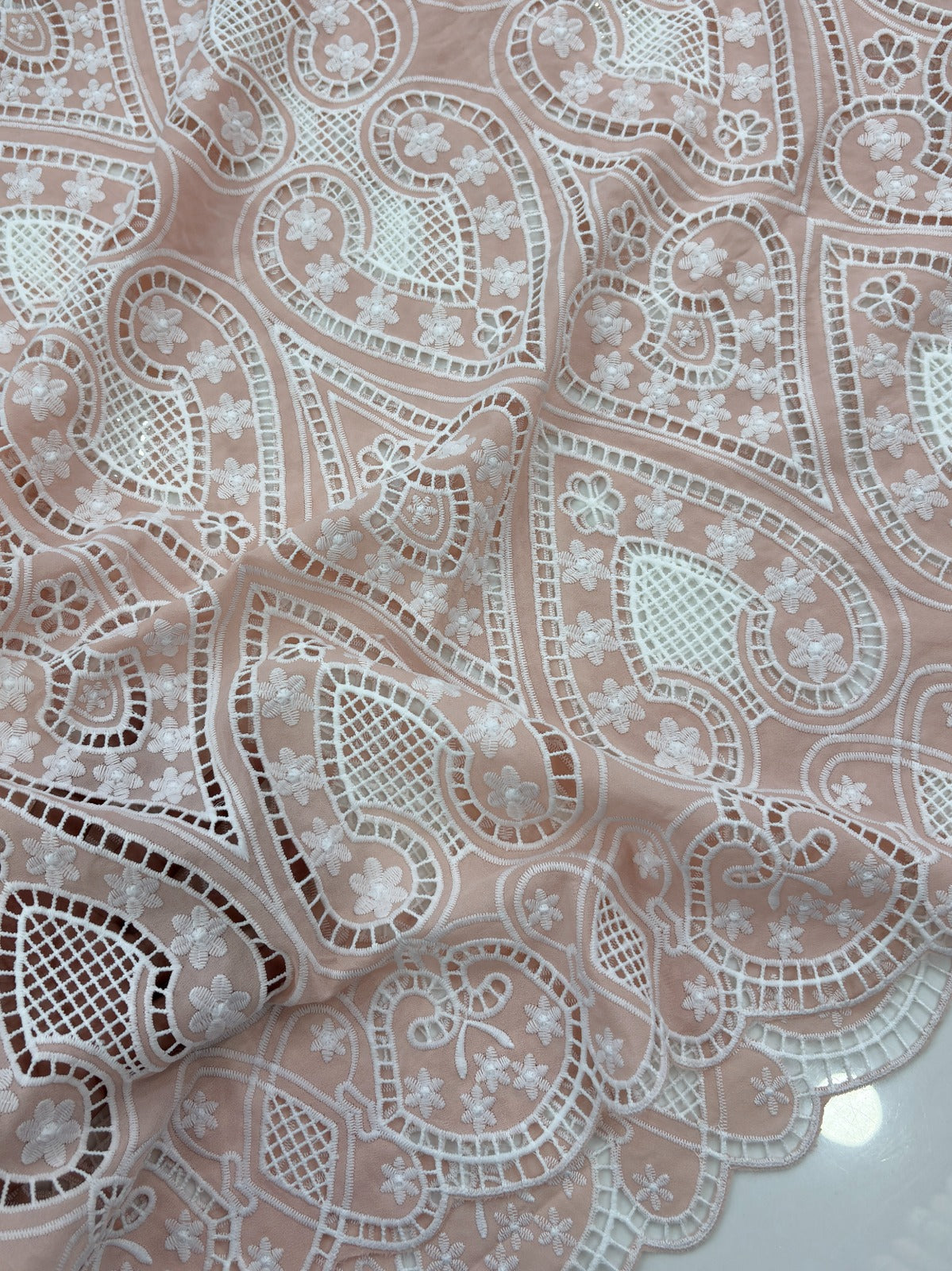 CREPE CUTWORK